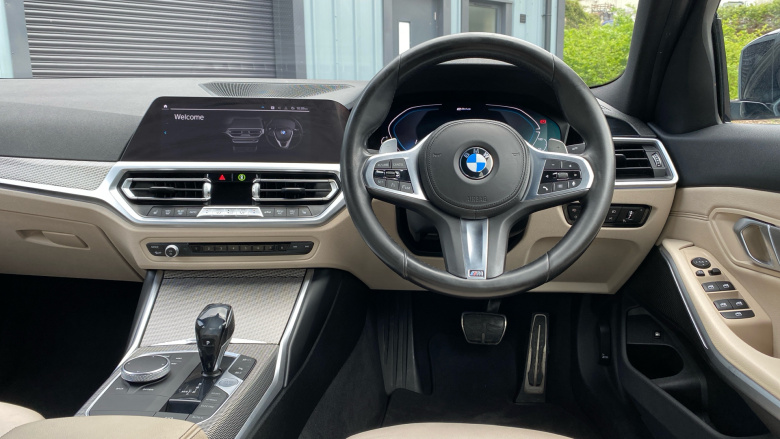 BMW 3 Series 330e M Sport 4dr Auto Saloon